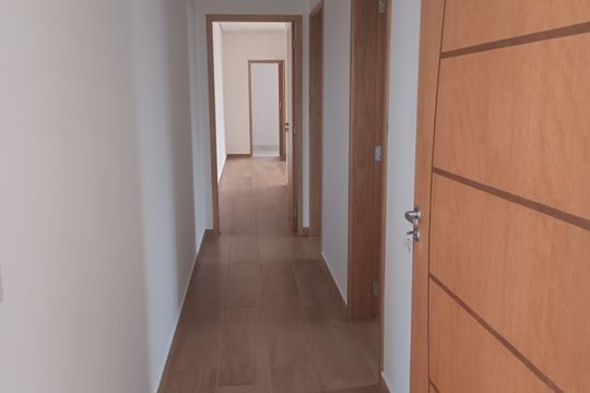 Casa de Condomínio para alugar com 3 quartos, 200m² em Parque Mirante da Mata, Cotia