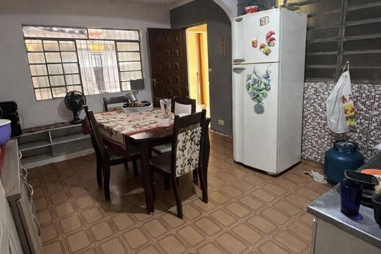 Cozinha de casa à venda com 4 quartos, 220m² em Jardim Santa Vicencia, Guarulhos
