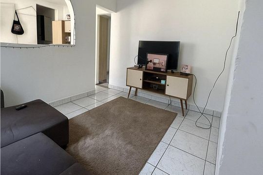 Sala de casa à venda com 4 quartos, 220m² em Jardim Santa Vicencia, Guarulhos