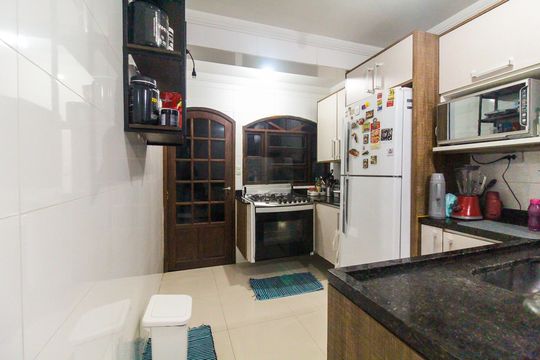 Cozinha de casa para alugar com 4 quartos, 362m² em Itaquera, São Paulo