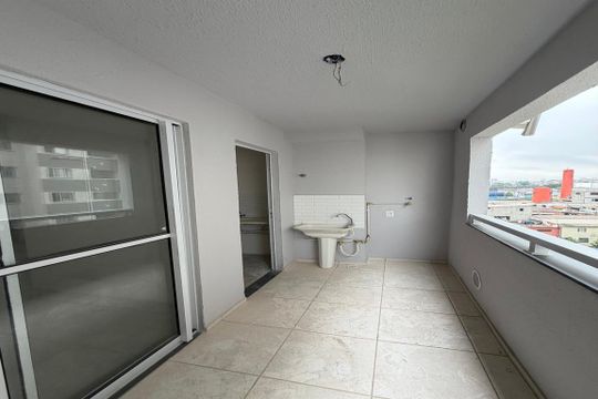 Apartamento à venda com 2 quartos, 45m² em Canhema, Diadema