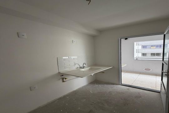Apartamento à venda com 2 quartos, 45m² em Canhema, Diadema