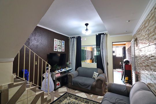 Sala  de casa à venda com 3 quartos, 147m² em Montanhão, São Bernardo do Campo