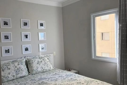 Quarto de apartamento à venda com 2 quartos, 76m² em Campestre, Santo André