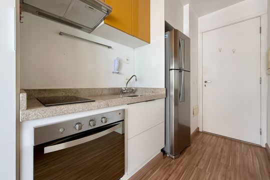 Cozinha de kitnet/studio para alugar com 1 quarto, 36m² em Brooklin, São Paulo