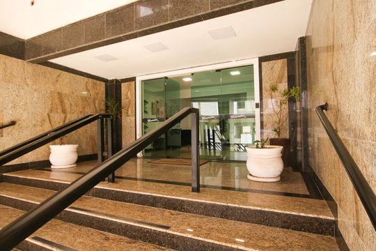 Apartamento para alugar com 3 quartos, 122m² em Vila Caiçara, Praia Grande