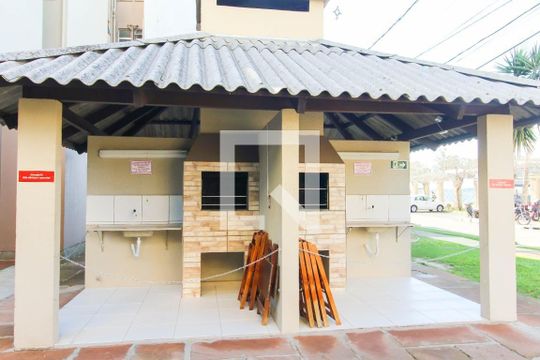 Área externa de apartamento à venda com 2 quartos, 48m² em Mato Grande, Canoas