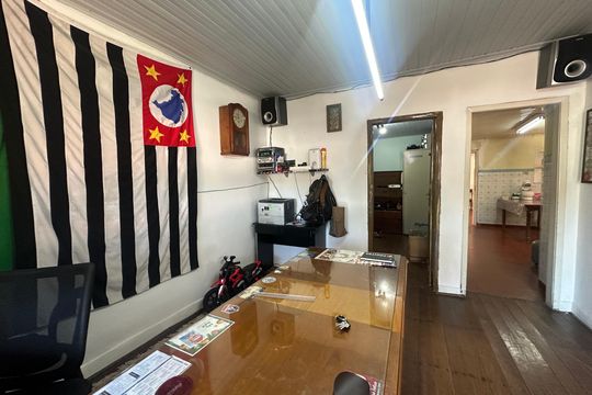 Sala de casa à venda com 5 quartos, 300m² em Vila Pouso Alegre, Barueri