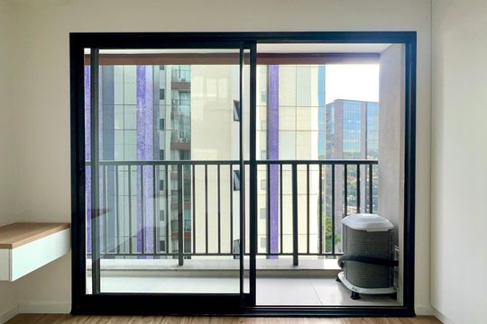 Sacada de kitnet/studio para alugar com 1 quarto, 26m² em Pinheiros, São Paulo