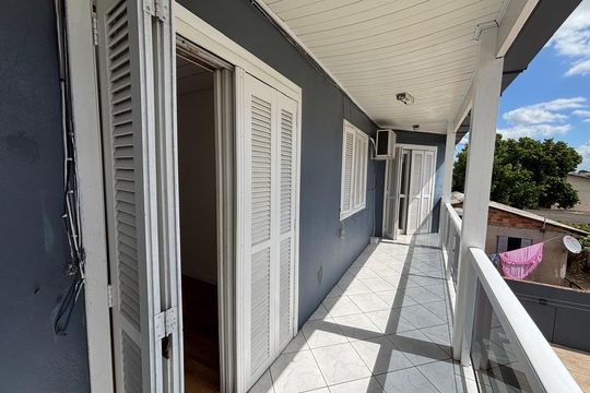 Casa à venda com 3 quartos, 160m² em Scharlau, São Leopoldo