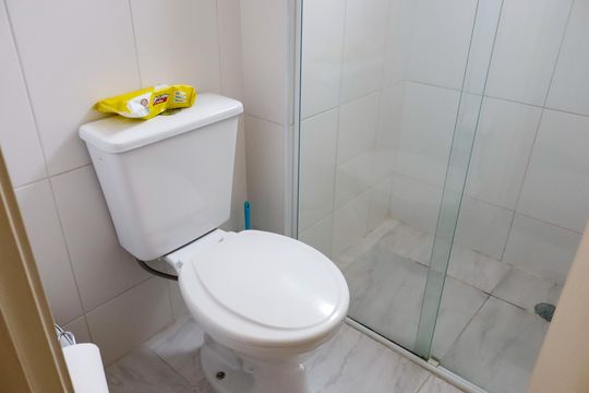 Banheiro da Suíte 2 de apartamento à venda com 3 quartos, 74m² em Jaguaribe, Osasco