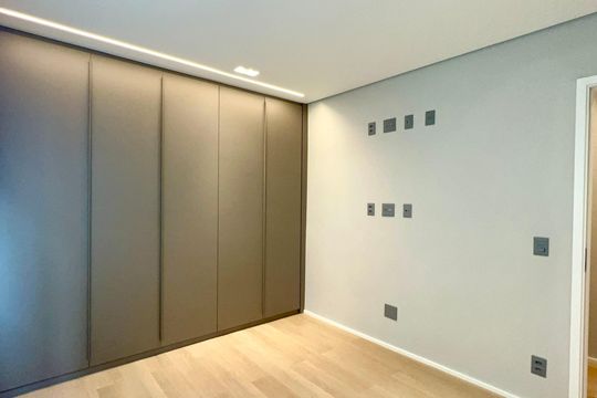 Suíte 1 de apartamento para alugar com 3 quartos, 156m² em Jardim Paulista, São Paulo