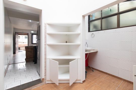 Quintal de casa de condomínio para alugar com 3 quartos, 60m² em Vila Nova, Porto Alegre