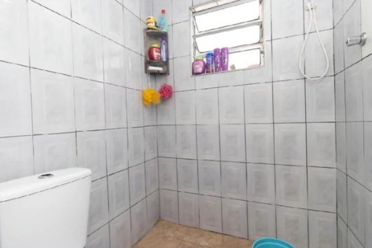 Banheiro de casa à venda com 4 quartos, 140m² em Jardim Japao, São Paulo