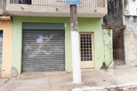 Fachada de casa à venda com 4 quartos, 140m² em Jardim Japao, São Paulo