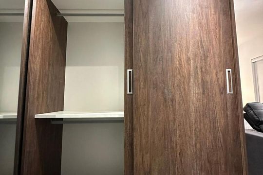 Armário de apartamento à venda com 1 quarto, 34m² em Pinheiros, São Paulo