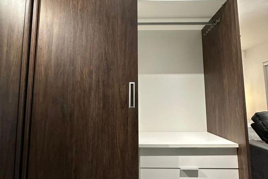 Armário de apartamento à venda com 1 quarto, 34m² em Pinheiros, São Paulo