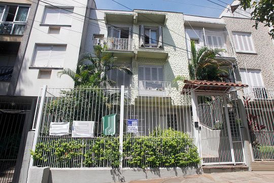 Fachada de apartamento à venda com 1 quarto, 49m² em São João, Porto Alegre