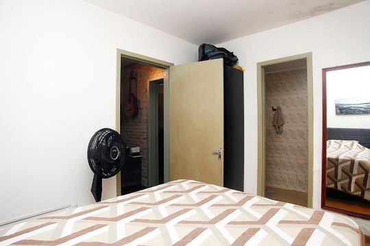 Quarto Suíte de apartamento à venda com 1 quarto, 49m² em São João, Porto Alegre