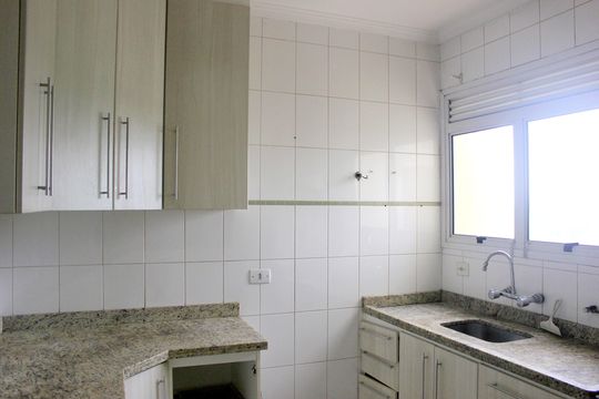 Cozinha  de apartamento para alugar com 3 quartos, 75m² em Vila Progresso, Guarulhos