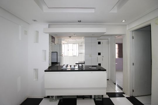 Sala de apartamento para alugar com 2 quartos, 48m² em Jardim Nélia, São Paulo