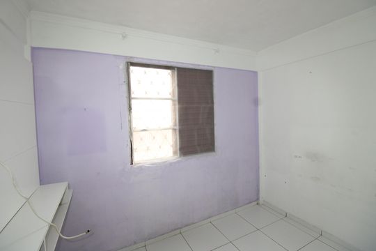 Quarto 2 de apartamento para alugar com 2 quartos, 48m² em Jardim Nélia, São Paulo