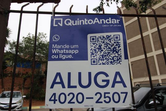 Fachada de apartamento para alugar com 2 quartos, 48m² em Jardim Nélia, São Paulo
