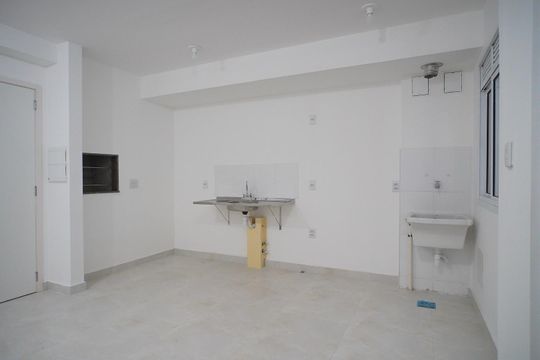 Cozinha  de apartamento para alugar com 2 quartos, 58m² em Farrapos, Porto Alegre