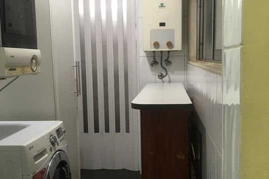Área de serviço de apartamento para alugar com 2 quartos, 75m² em Vila Romana, São Paulo