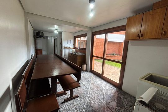 Apartamento à venda com 3 quartos, 84m² em Scharlau, São Leopoldo