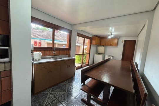 Apartamento à venda com 3 quartos, 84m² em Scharlau, São Leopoldo
