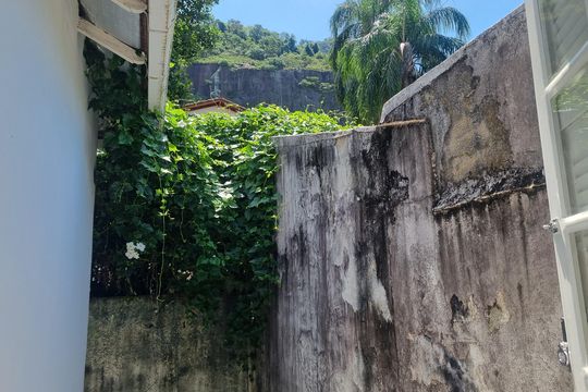 Vista da janela de apartamento à venda com 1 quarto, 97m² em Jardim Botânico, Rio de Janeiro