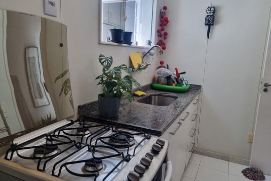 Cozinha de apartamento à venda com 1 quarto, 97m² em Jardim Botânico, Rio de Janeiro