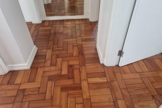 Corredor de apartamento à venda com 1 quarto, 97m² em Jardim Botânico, Rio de Janeiro