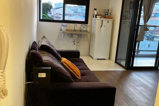 Sala de kitnet/studio para alugar com 1 quarto, 39m² em Km 18, Osasco