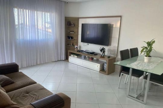 Casa de Condomínio para alugar com 3 quartos, 200m² em Jardim Placaford, Salvador