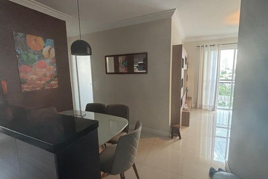 Sala de jantar de apartamento à venda com 2 quartos, 58m² em Vila Carmosina, São Paulo