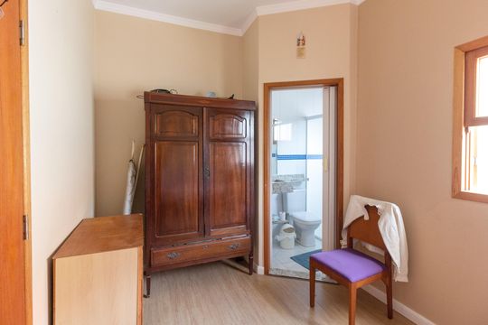 Casa à venda com 3 quartos, 260m² em Guarulhos, Guarulhos