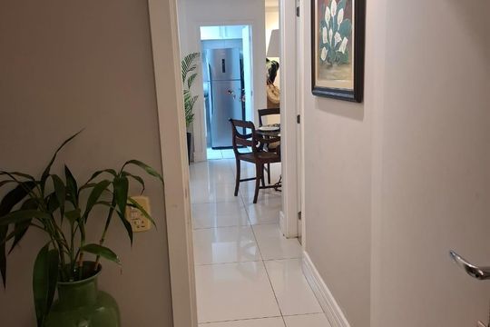 Corredor de apartamento para alugar com 2 quartos, 73m² em Barra da Tijuca, Rio de Janeiro