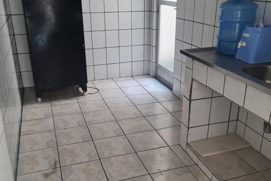 Cozinha de casa à venda com 3 quartos, 65m² em Curicica, Rio de Janeiro