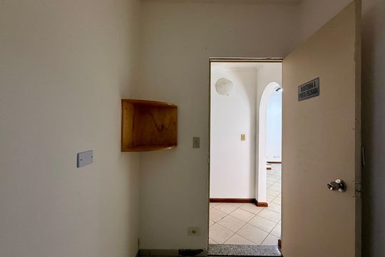 Casa à venda com 4 quartos, 254m² em Indianópolis, São Paulo