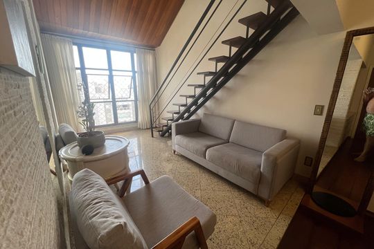 Sala de apartamento à venda com 3 quartos, 160m² em Cambuí, Campinas