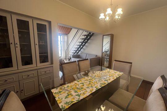 Sala de apartamento à venda com 3 quartos, 160m² em Cambuí, Campinas