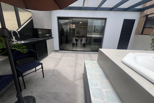 Área externa de apartamento à venda com 3 quartos, 160m² em Cambuí, Campinas