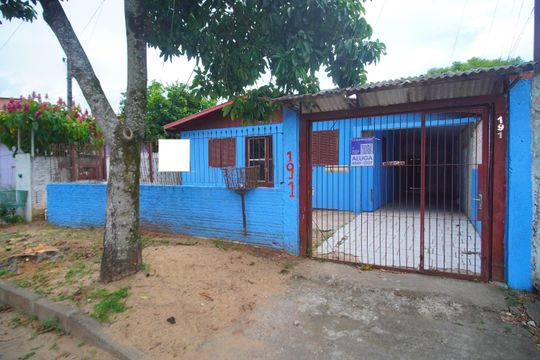 Fachada de casa à venda com 2 quartos, 96m² em Feitoria Seller, São Leopoldo