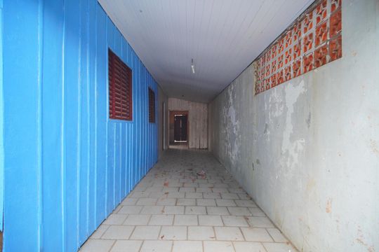 Garagem de casa à venda com 2 quartos, 96m² em Feitoria Seller, São Leopoldo