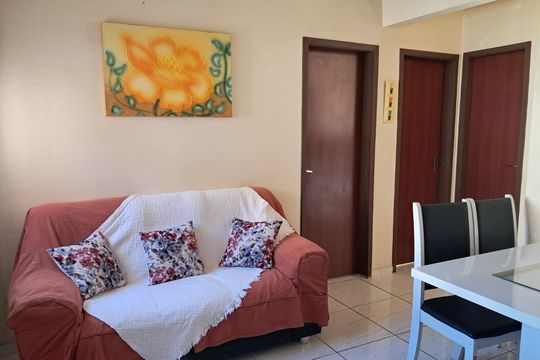 Sala de apartamento para alugar com 2 quartos, 70m² em Santa Cruz, Rio de Janeiro