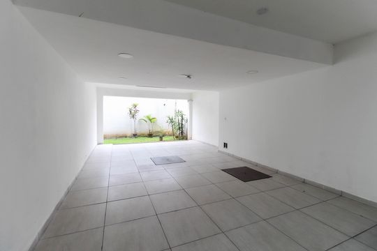 Área Externa de apartamento para alugar com 2 quartos, 38m² em Jardim Etelvina, São Paulo