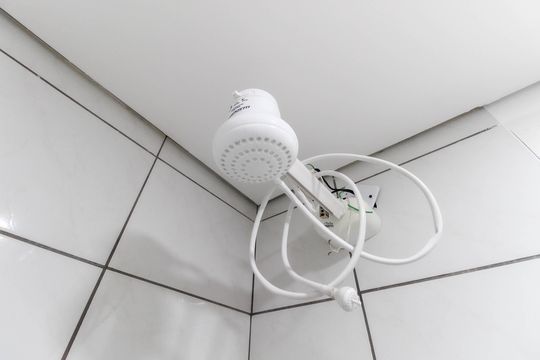 Banheiro de apartamento para alugar com 2 quartos, 38m² em Jardim Etelvina, São Paulo