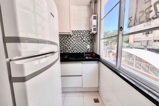 Cozinha de apartamento à venda com 1 quarto, 28m² em Ipanema, Rio de Janeiro